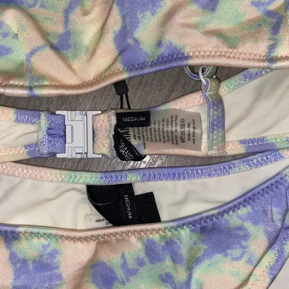 Triangl Rina Tie Dye Set - Picture 4 of 5